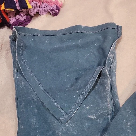 Victoria's Secret PINK Yoga Pants - Picture 16 of 16